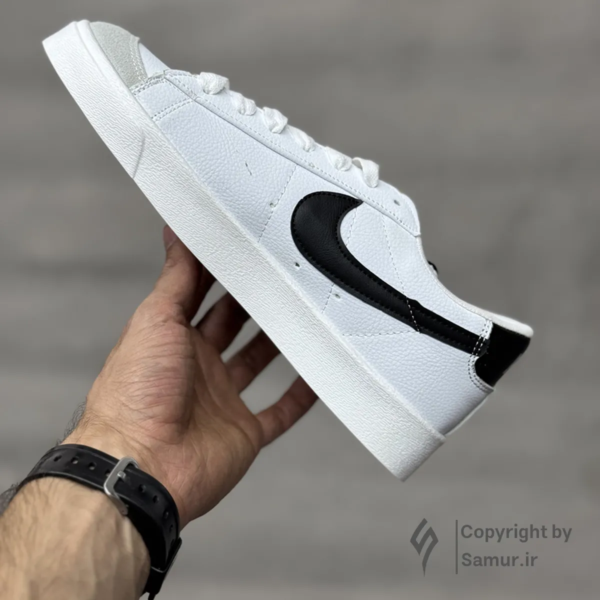 گالری تصاویر کتونی نایک بلیزر سفید مشکی ساق کوتاه